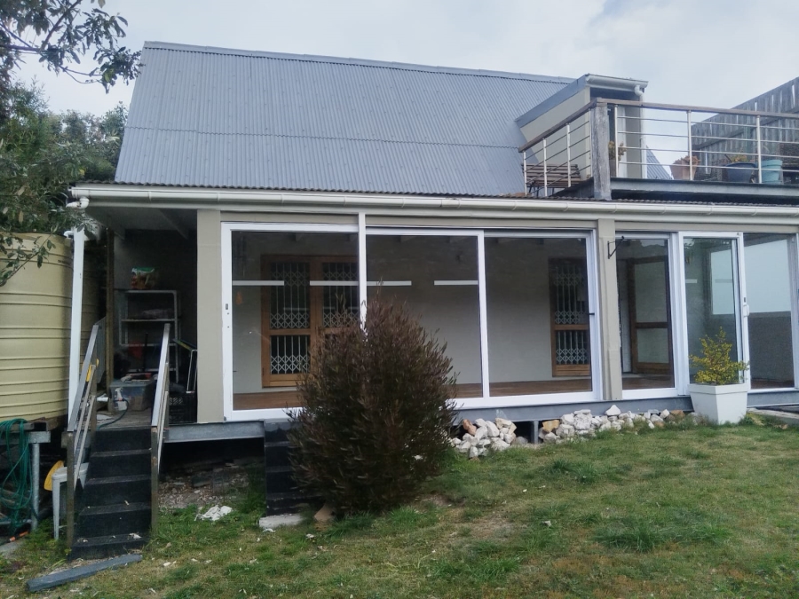 To Let 4 Bedroom Property for Rent in Welcome Glen Western Cape